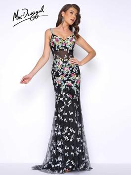 Style 50386M Mac Duggal Black Size 10 Embroidery Prom Straight Dress on Queenly