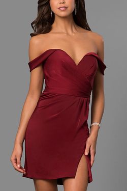 Style 8050 Faviana Red Size 0 Tall Height $300 Cocktail Dress on Queenly