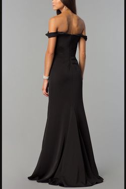 Style 8083 Faviana Black Size 2 Floor Length Sweetheart Side slit Dress on Queenly
