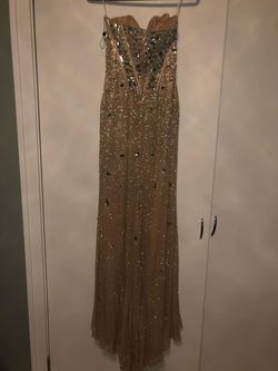 Sherri Hill Nude Size 4 Strapless Mermaid Fully-beaded Straight Dress on Queenly