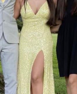 Camille La Vie Yellow Size 6 $300 Side slit Dress on Queenly