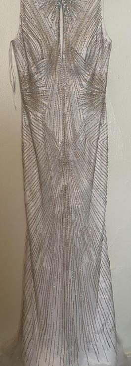Mac Duggal White Size 4 Pageant $300 Fully-beaded Straight Dress on Queenly
