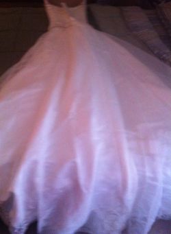 David's Bridal White Size 6 Cotillion Davids Bridal Ball gown on Queenly