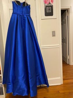 Alyce Paris Blue Size 4 Train Pockets Floor Length Ball gown on Queenly