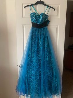 Jovani Blue Size 2 Sweetheart Spaghetti Strap Pageant $300 Ball gown on Queenly