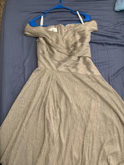 David's Bridal Nude Size 6 Floor Length 50 Off Train Dress on Queenly