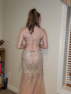 Terani Couture Nude Size 2 Backless Spaghetti Strap $300 Sequin Mermaid Dress on Queenly