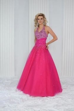 Style 2037 Envious Couture Pink Size 4 Beaded Top Prom Halter Ball gown on Queenly
