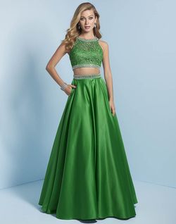 Style J720 Splash Prom Green Size 4 Floor Length Prom A-line Dress on Queenly