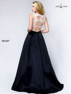 Style 95107 Lucci Lu Black Size 8 Floor Length Pockets Jewelled Boat Neck Ball gown on Queenly