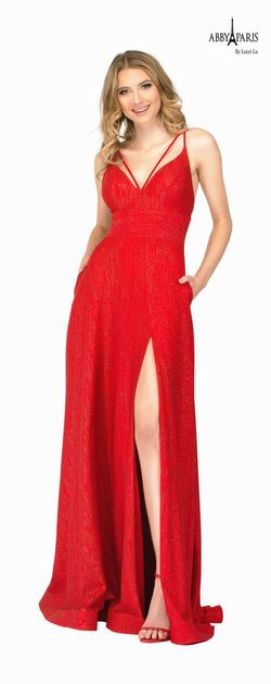Style 90015 Lucci Lu Red Size 0 Pockets Prom $300 Side slit Dress on Queenly