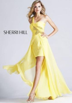 Style 1470 Sherri Hill Yellow Size 8 Side slit Dress on Queenly