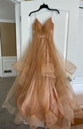 Gold Size 0 Ball gown on Queenly