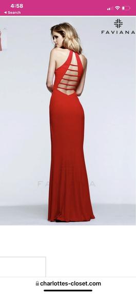 Faviana Red Size 8 Prom Straight Dress on Queenly