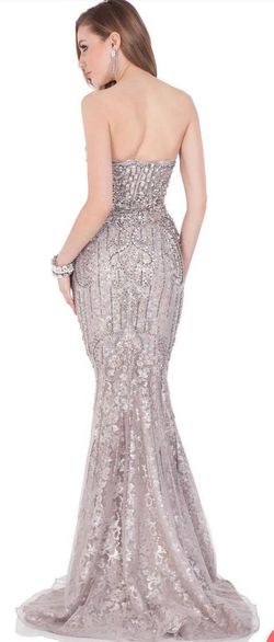 Terani Couture Silver Size 6 Free Shipping Floor Length Mermaid Dress on Queenly