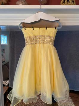 Yellow Size 10 Cocktail Dress on Queenly