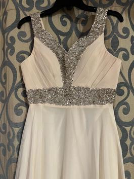 Unbranded Nude Size 8 Ivory Prom $300 Straight Dress on Queenly