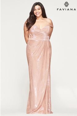 Style 9457 Faviana Gold Size 14 Polyester Straight Dress on Queenly