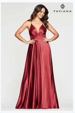 Style S10255 Faviana Red Size 00 Burgundy Tall Height $300 A-line Dress on Queenly