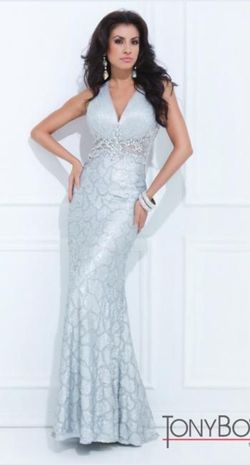 Style 114701 Tony Bowls Silver Size 8 $300 Mermaid Dress on Queenly