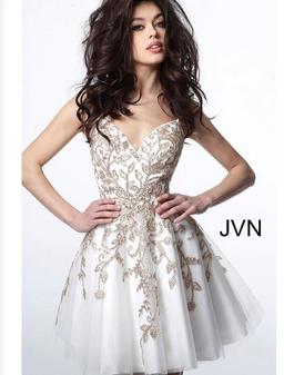 JVN for Jovani White Size 0 Bachelorette Cocktail Dress on Queenly