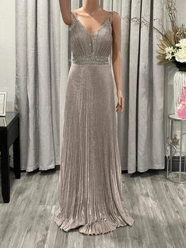 Jovani Nude Size 8 Pageant Sequin Prom Train Dress on Queenly