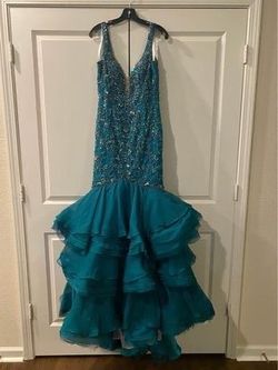 Mac Duggal Green Size 6 Sequin Military Mermaid Dress on Queenly