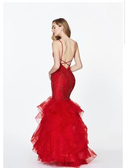 Sherri Hill Red Size 6 Prom Mermaid Dress on Queenly