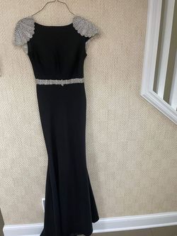 Tarik Ediz Black Size 4 50 Off Prom Floor Length Ball gown on Queenly