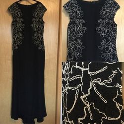 Tadashi Shoji Black Size 10 Sequin Jewelled Straight Dress on Queenly