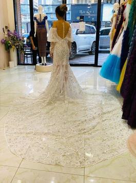 Handmade White Size 2 Floor Length Mermaid Dress on Queenly