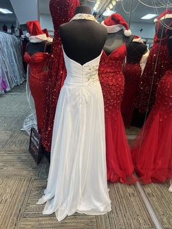 Style 4939A Mac Duggal White Size 8 Prom Tall Height Halter A-line Dress on Queenly