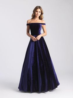 Style 20-338 Madison James Navy Blue Size 10 Tall Height Ball gown on Queenly