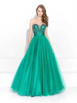 Style 17-251 Madison James Green Size 8 Strapless Emerald Tall Height Ball gown on Queenly