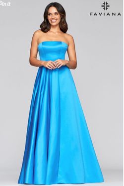 Style 10439 Faviana Blue Size 0 Pageant Prom Floor Length Ball gown on Queenly