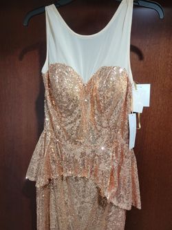 Style E40025 Jovani Gold Size 8 Sequined Prom $300 Tall Height Straight Dress on Queenly