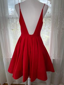 Ieena by MacDuggal Red Size 4 Midi $300 Cocktail Dress on Queenly