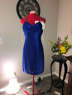 Morgan co Royal Blue Size 00 $300 Cocktail Dress on Queenly