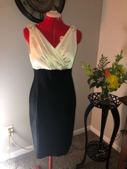 London Times Black Size 8 $300 Homecoming Midi Sequin Prom Cocktail Dress on Queenly