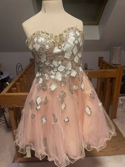 Blush prom by Alexia Pink Size 4 50 Off Party Homecoming Ball gown on Queenly