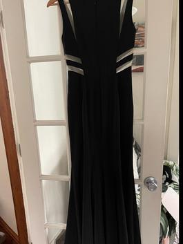 Lets Label Black Tie Size 2 Train Straight Dress on Queenly