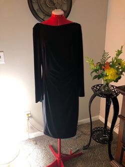 Ralph Lauren Black Size 2 Long Sleeve Midi $300 Sleeves Cocktail Dress on Queenly