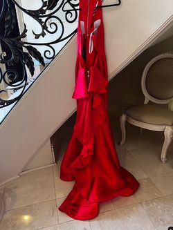 Sherri Hill Red Size 2 Floor Length $300 Halter Mermaid Dress on Queenly