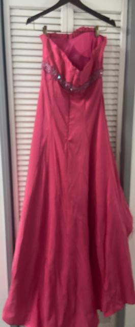 Pink Size 0 Ball gown on Queenly