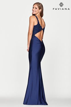 Style S10639 Faviana Navy Blue Size 2 Tall Height Straight Dress on Queenly