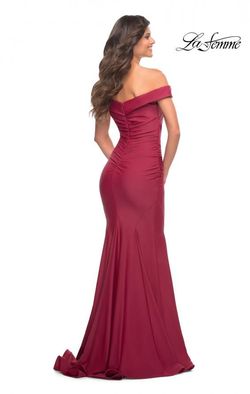 Style 30736 La Femme Red Size 6 Tall Height $300 Mermaid Dress on Queenly