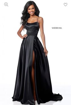 Sherri Hill Black Size 6 Train Satin Straight Dress on Queenly