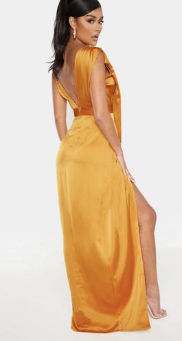 Gold Size 2 Side slit Dress on Queenly
