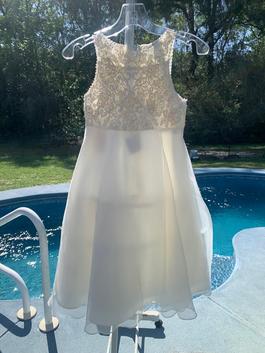 David's Bridal White Size 0 Girls Size Straight Dress on Queenly