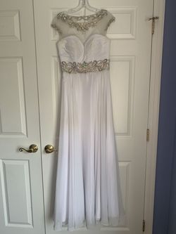 Tony Bowls White Size 6 Floor Length Tonybowls Military Straight Dress on Queenly